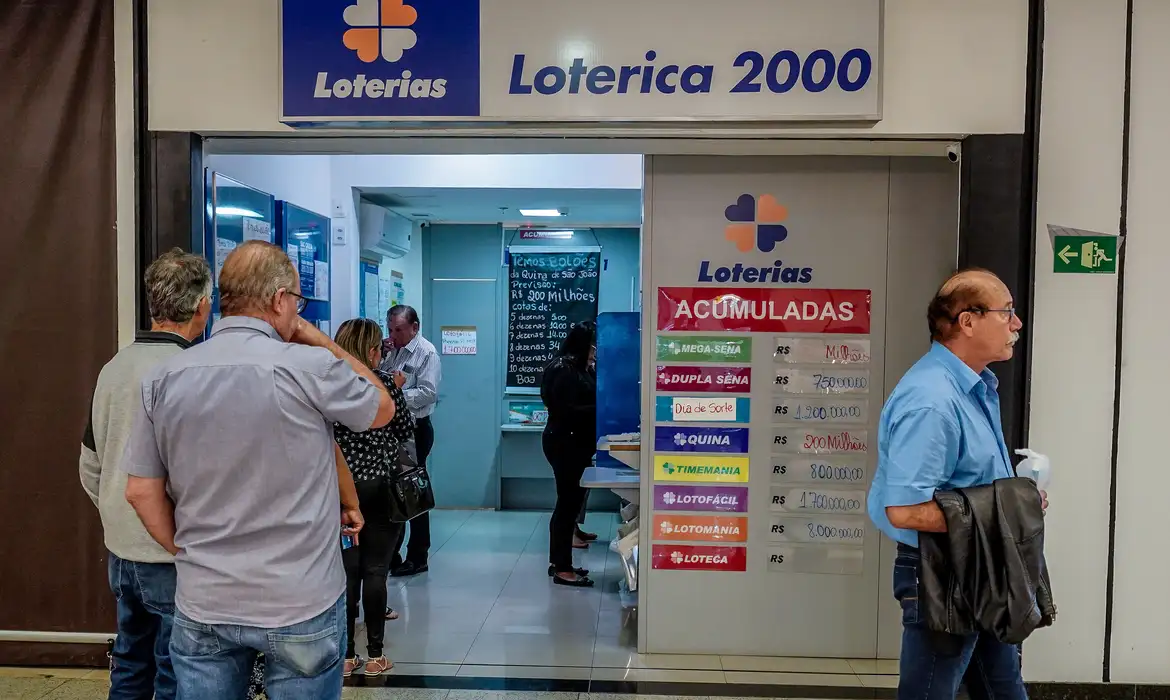 Leia mais sobre o artigo Mega-Sena acumula e prêmio principal vai para R$ 92 milhões