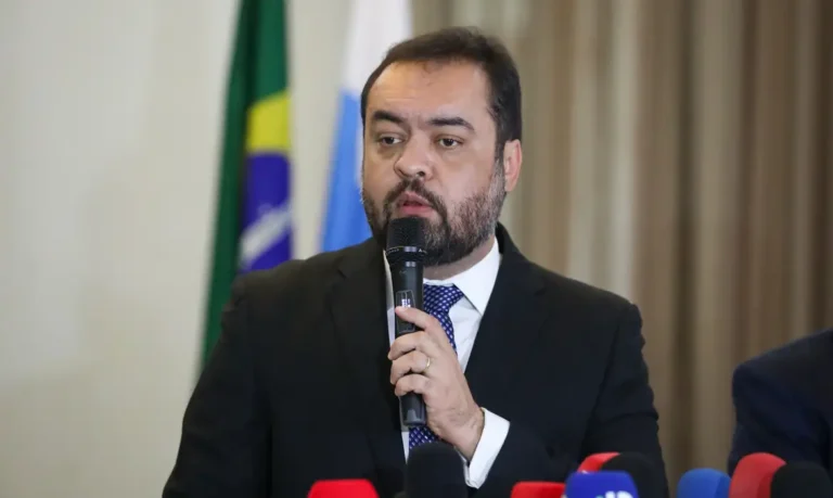 TSE retomará julgamento que pode cassar governador do RJ