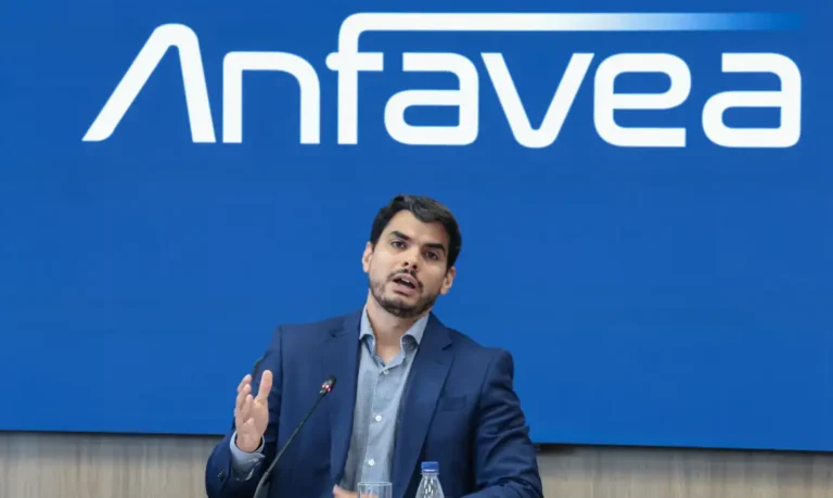 Venda de veículos cresce 8,6% em fevereiro, diz ANFAVEA