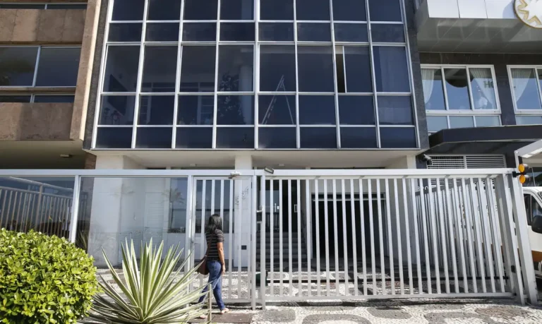 Condomínios pedem mudança na forma de cobrança da conta de água