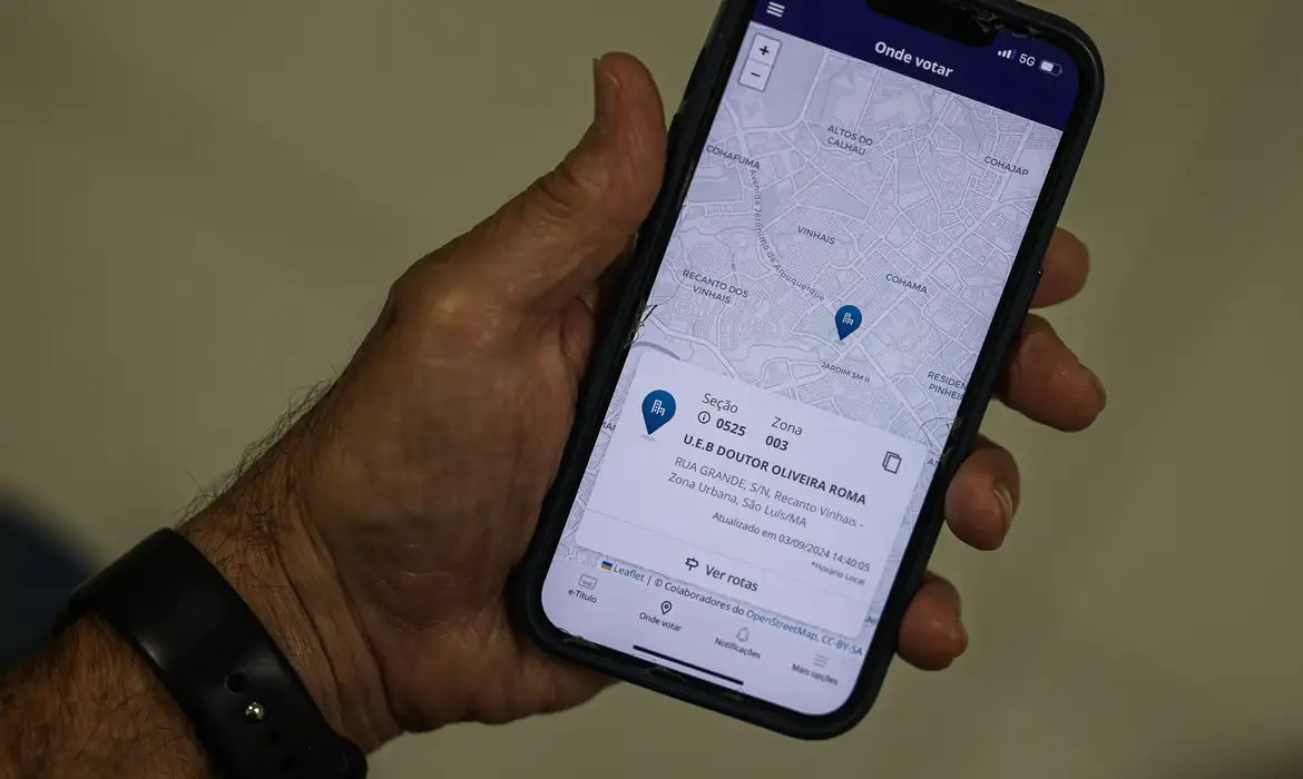 Leia mais sobre o artigo Eleitor que pediu voto em trânsito pode consultar local no e-Título