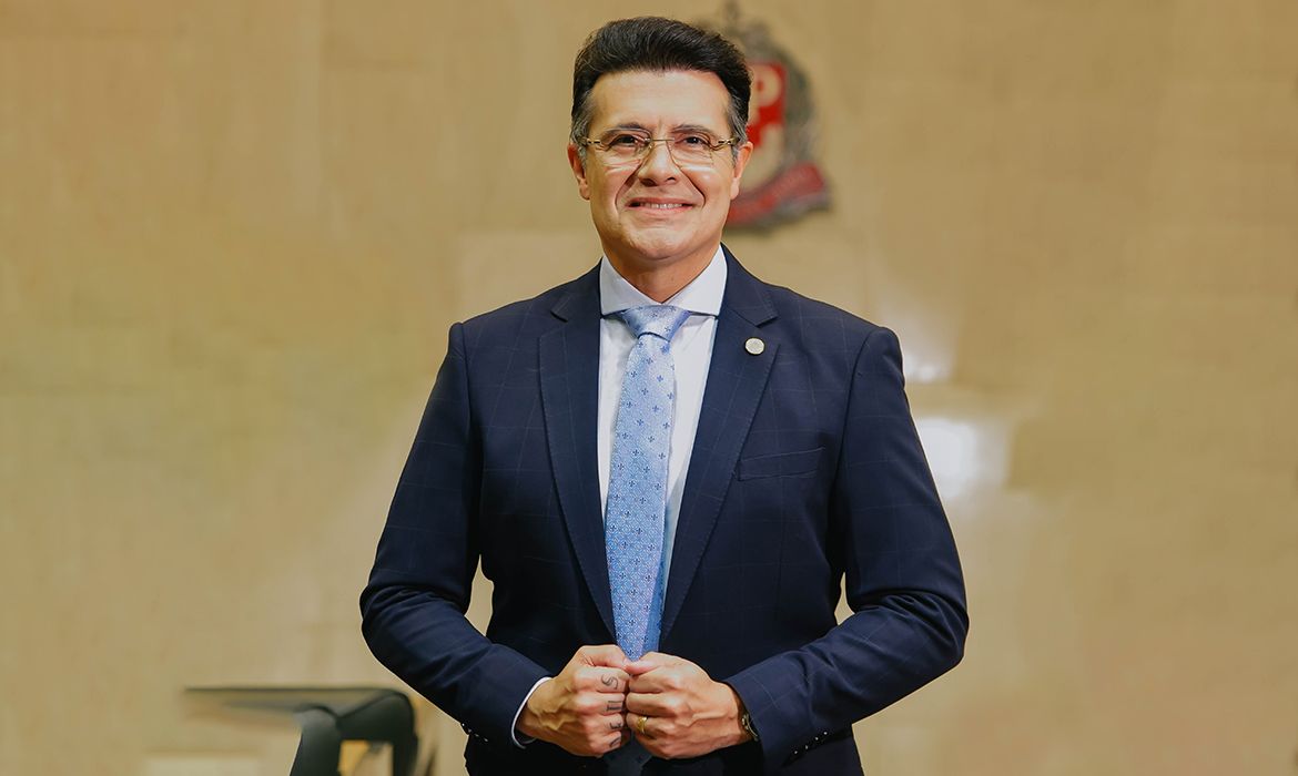 Leia mais sobre o artigo Deputado bolsonarista Marcelo Aguiar é detido após disparo em bar